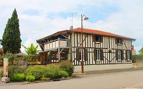 Le Cheval Blanc - Logis Hotel